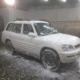 Toyota RAV4 1997