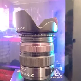 Lumix 12 35 1 pok