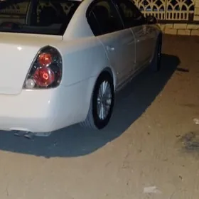 Nissan Altima 2005