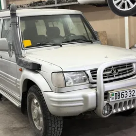 Hyundai Galloper 2003