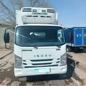 Isuzu Elf 2018