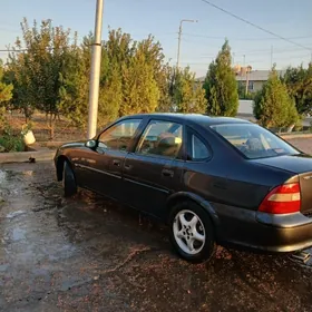 Opel Vectra 1998