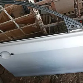 Camry 2010 sag onki gapy