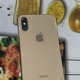 iPhone XS