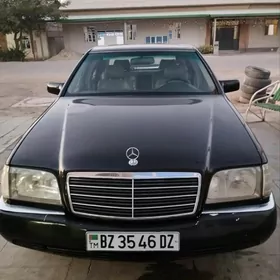 Mercedes-Benz S-Class 1994