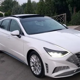 Hyundai Sonata 2021