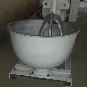 Hamyr meşalka мешалк