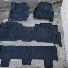 Ford expedition kovrik