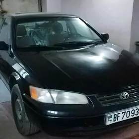 Toyota Camry 1999