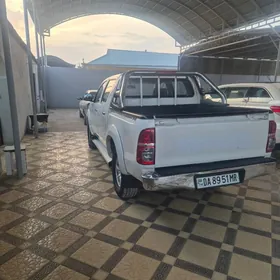 Toyota Hilux 2010