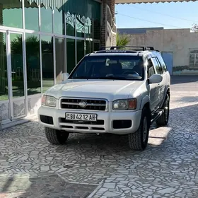 Nissan Pathfinder 2001