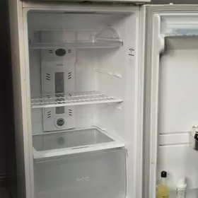 холодильник LG