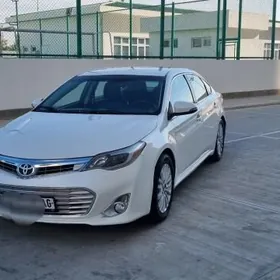 Toyota Avalon 2013