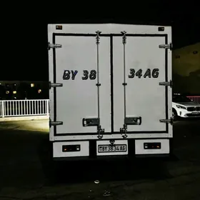 Mitsubishi Canter 2024