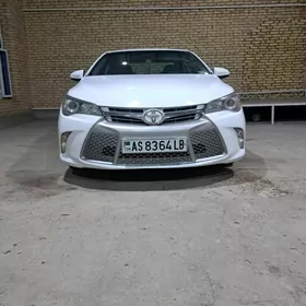 Toyota Camry 2016