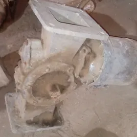 электро двигатель с редуктором