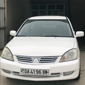 Mitsubishi Lanser 2009