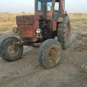 MTZ T-28 1993