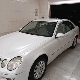 Mercedes-Benz E350 2006