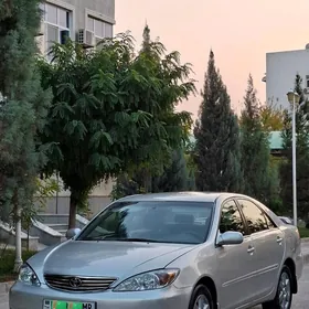 Toyota Camry 2003