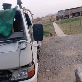 Mitsubishi Canter 2006