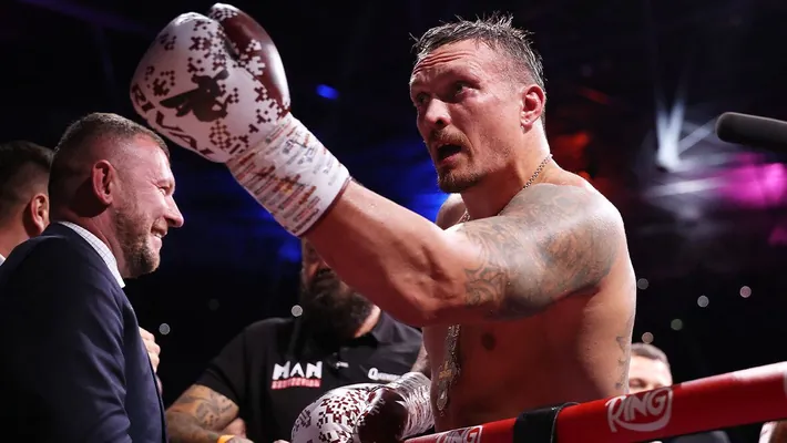 Aleksandr Usik WBO çempiony titulyndan ýüz öwürdi