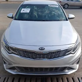 Kia Optima 2020