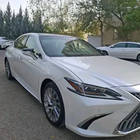 Lexus ES 350 2019