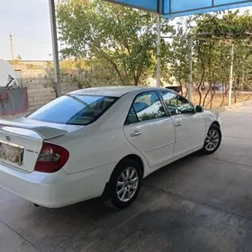 Toyota Camry 2004