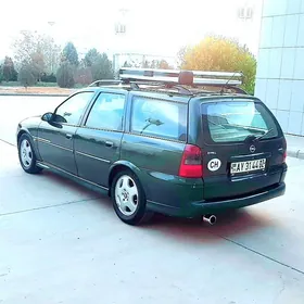 Opel Vectra 2000