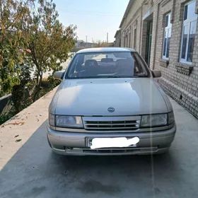 Opel Vectra 1992