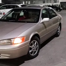 Toyota Camry 1997