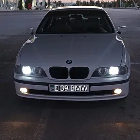 BMW E39 1998