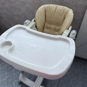 детский столик для кормления