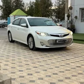 Toyota Avalon 2013