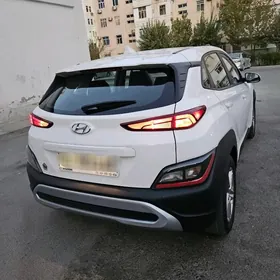 Hyundai Kona 2021