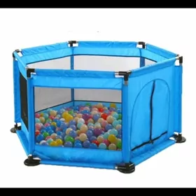 манеж новый