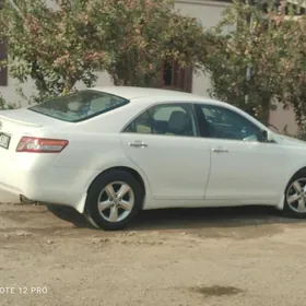 Toyota Camry 2010