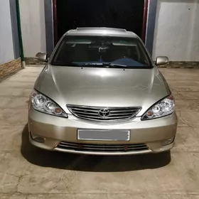 Toyota Camry 2005
