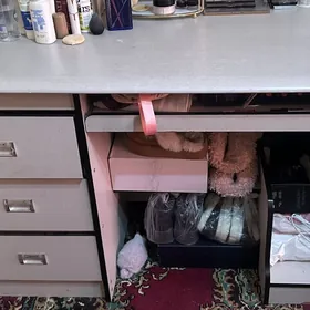 Продаю Стол