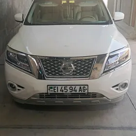 Nissan Pathfinder 2013