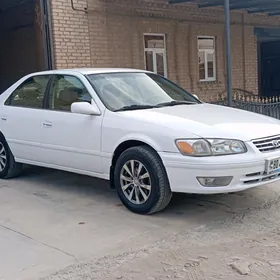 Toyota Camry 1998