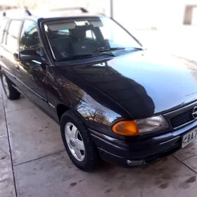 Opel Astra 1995