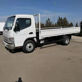 Mitsubishi Canter 2025