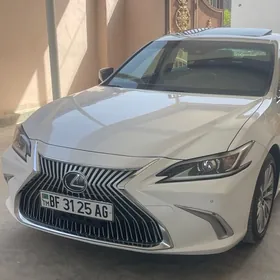 Lexus ES 350 2019