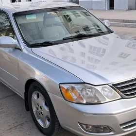 Toyota Avalon 2003