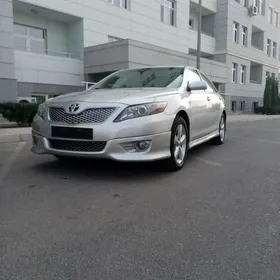 Toyota Camry 2010