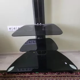 полка под тел 150м