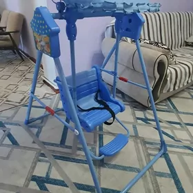 качели детски