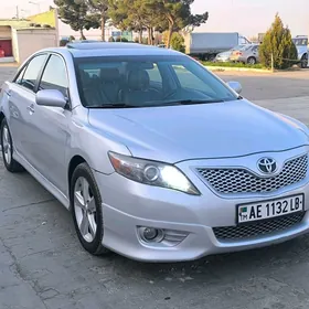 Toyota Camry 2011
